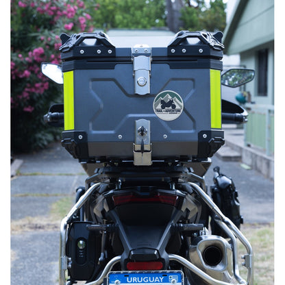 Baúl Trasero de Aluminio 45L para Moto Trail & Adventure – Base Universal – Resistente al Agua